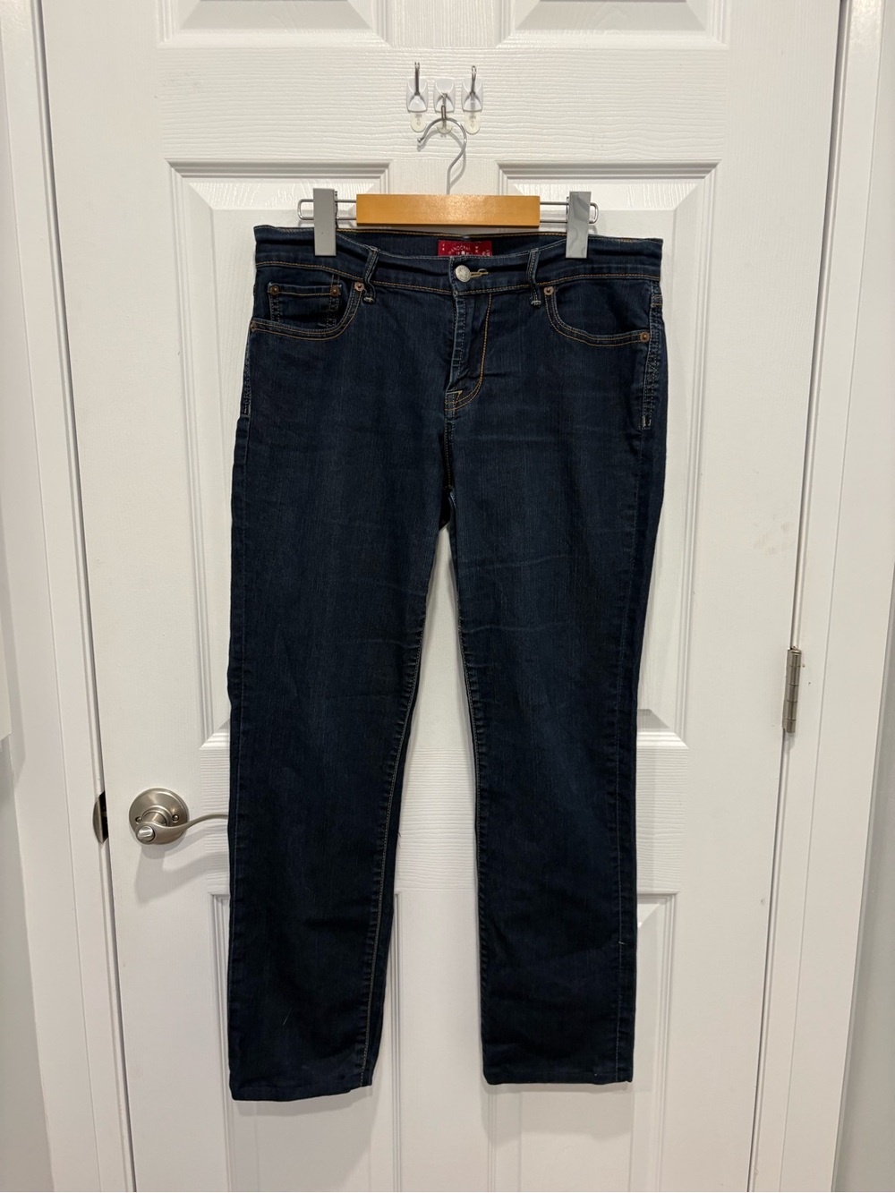 Lucky Brand Dark Wash Women’s Jeans - Classic Straight Leg #1277
